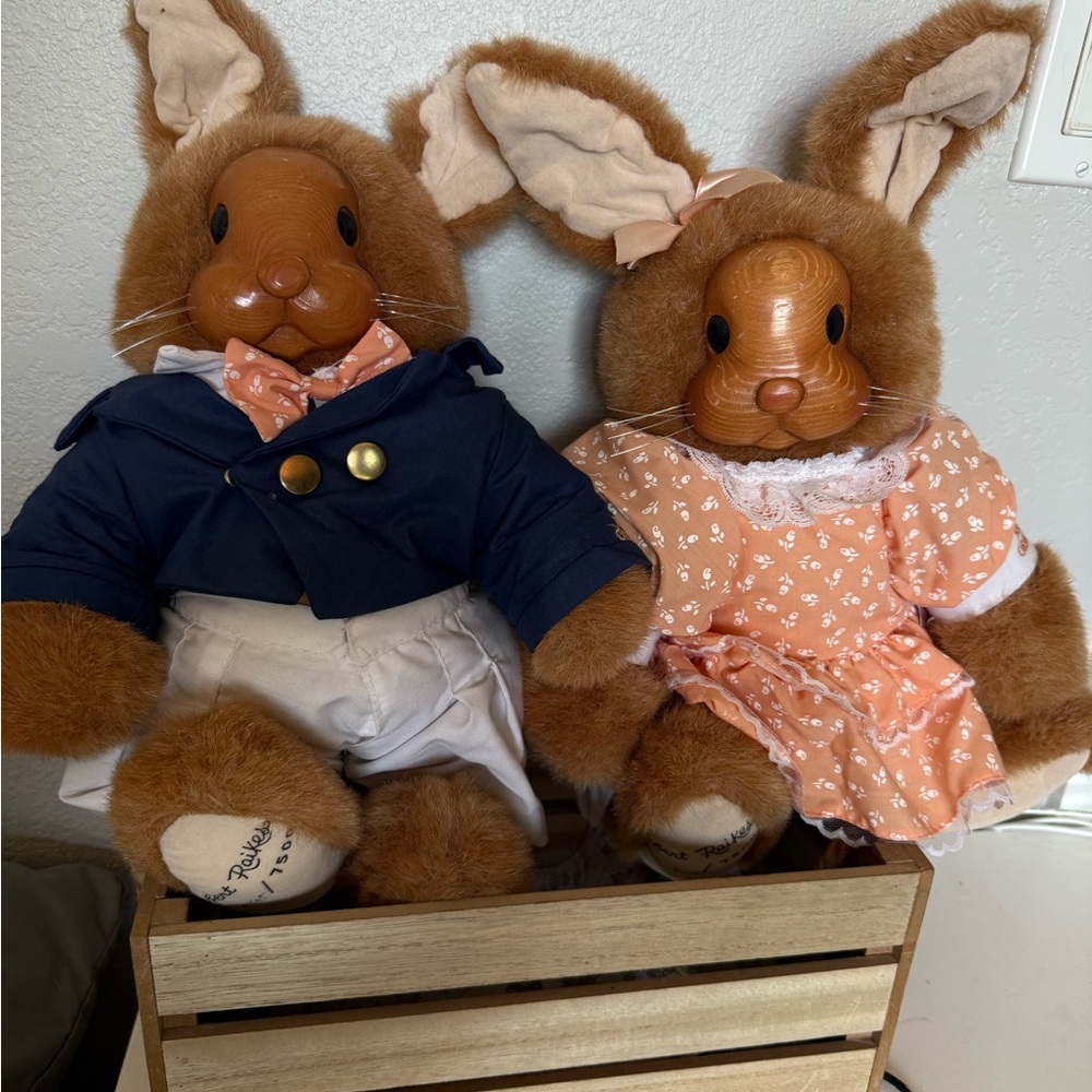 Vintage1990 Robert Raikes Originals Wood Face Bunnies Uncle Vincent Aunt MaryLou